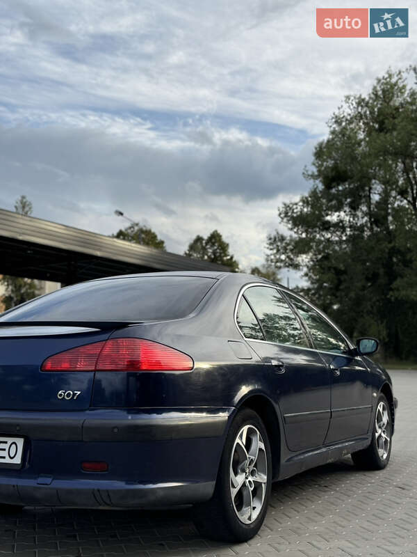 Седан Peugeot 607 2001 в Черновцах