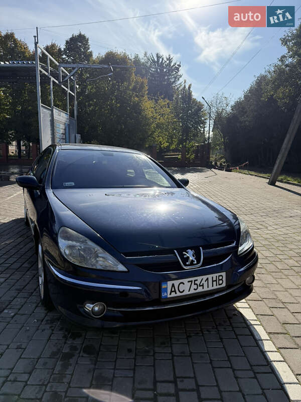 Peugeot 607 2005