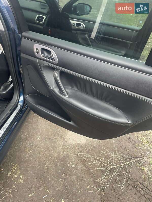 Седан Peugeot 607 2005 в Кривом Роге