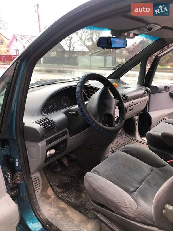 Мінівен Peugeot 806 1997 в Рахові