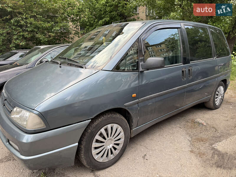 Минивэн Peugeot 806 1995 в Киеве