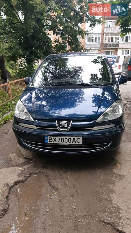 Peugeot 807 2011