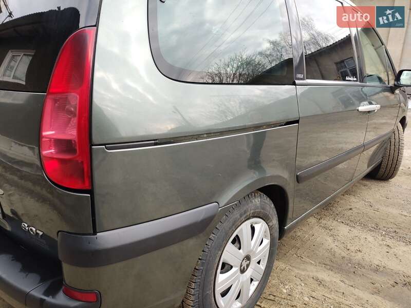 Мінівен Peugeot 807 2007 в Чернівцях фото 4 Мінівен Peugeot 807 2007 в Чернівцях