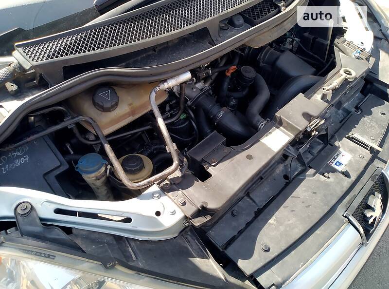 Мінівен Peugeot 807 2004 в Житомирі
