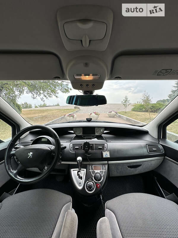 Минивэн Peugeot 807 2011 в Житомире