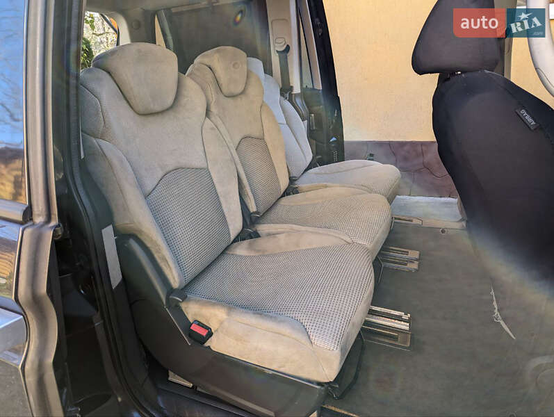 Мінівен Peugeot 807 2007 в Хусті