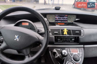 Мінівен Peugeot 807 2009 в Луцьку