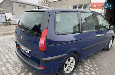 Минивэн Peugeot 807 2004 в 