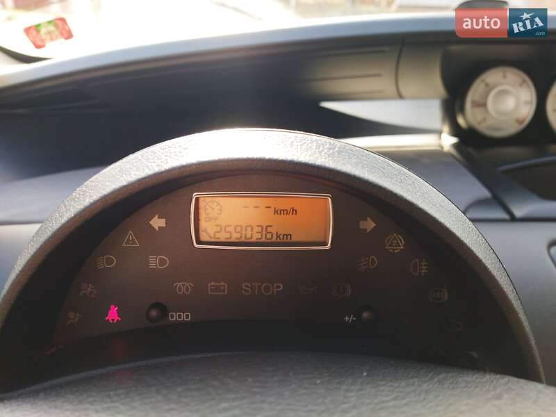 Минивэн Peugeot 807 2010 в Харькове