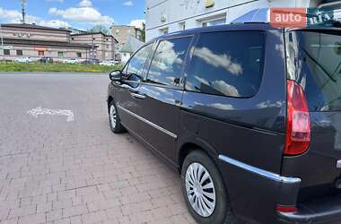 Мінівен Peugeot 807 2013 в 