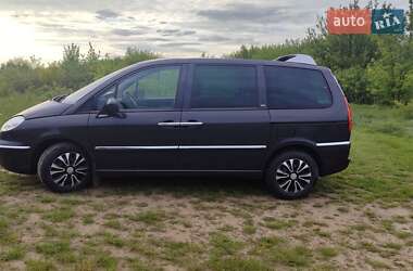 Мінівен Peugeot 807 2011 в 