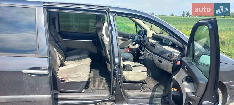 Мінівен Peugeot 807 2003 в Дніпрі
