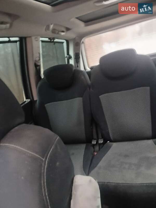 Минивэн Peugeot 807 2005 в Сумах