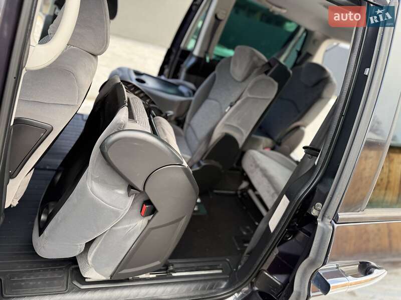 Мінівен Peugeot 807 2010 в Дрогобичі