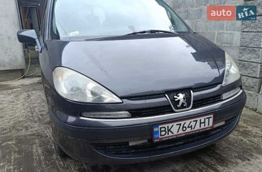 Минивэн Peugeot 807 2005 в Ровно