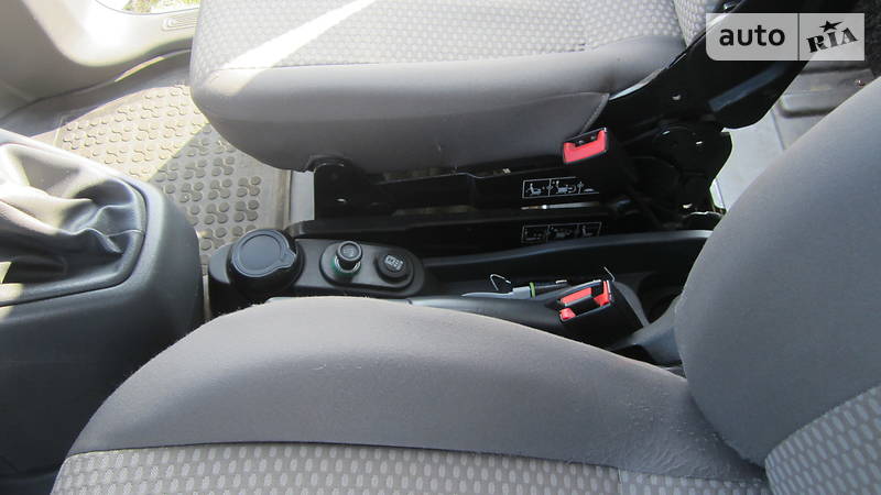 Мінівен Peugeot Bipper 2008 в Львові