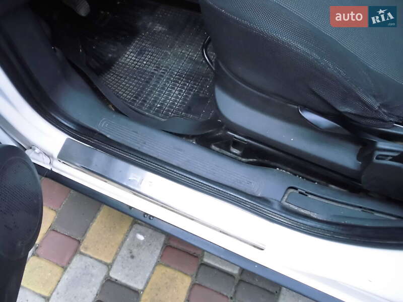 Мінівен Peugeot Bipper 2009 в Запоріжжі