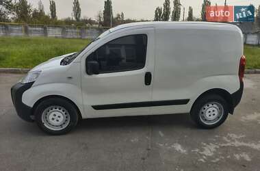 Грузовой фургон Peugeot Bipper 2010 в 