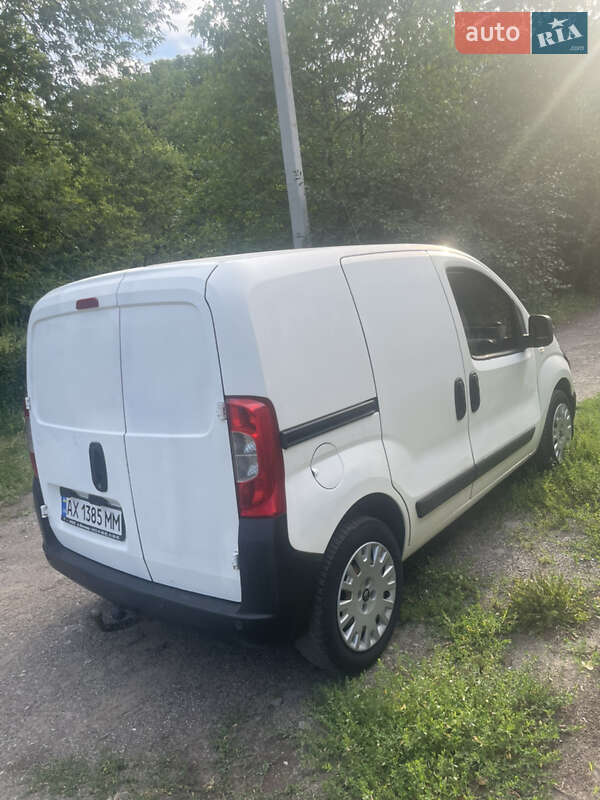Вантажний фургон Peugeot Bipper 2012 в Харкові
