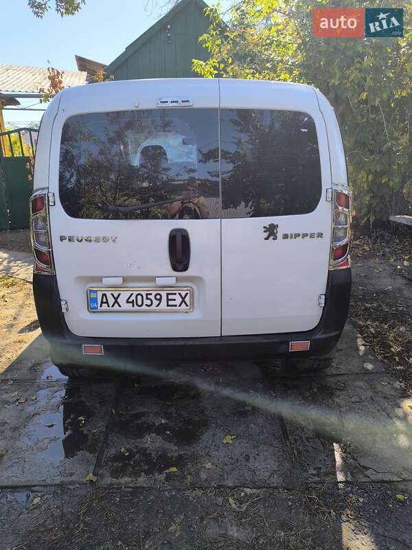 Грузопассажирский фургон Peugeot Bipper 2008 в Изюме