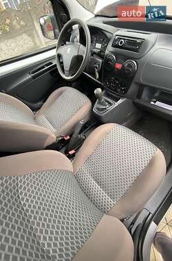 Минивэн Peugeot Bipper 2010 в 