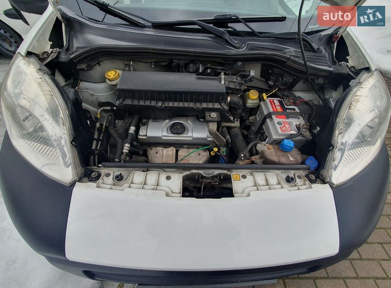 Минивэн Peugeot Bipper 2010 в Киеве