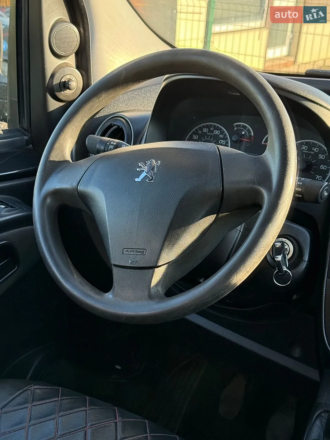 2011 Peugeot Bipper - мініатюра 15