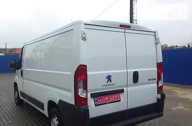 Вантажопасажирський фургон Peugeot Boxer 2015 в Львові