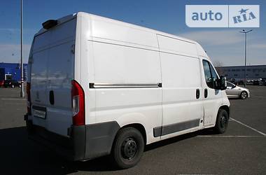 Вантажопасажирський фургон Peugeot Boxer 2014 в Києві