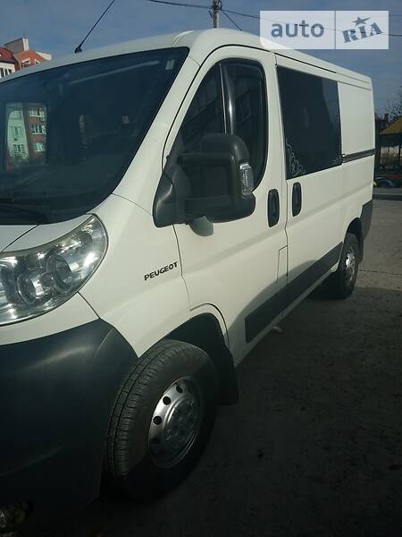 Грузопассажирский фургон Peugeot Boxer 2008 в Тернополе