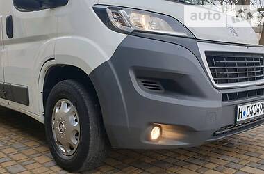 Грузопассажирский фургон Peugeot Boxer 2015 в Одессе