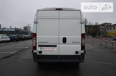 Вантажопасажирський фургон Peugeot Boxer 2006 в Харкові