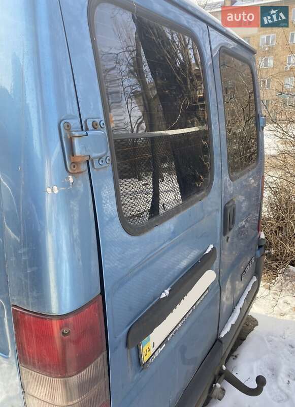 Мікроавтобус Peugeot Boxer 1998 в Києві