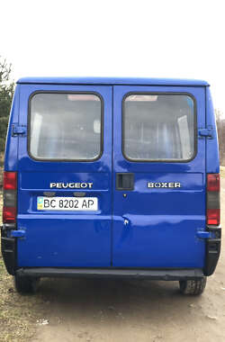 Вантажний фургон Peugeot Boxer 2002 в Самборі