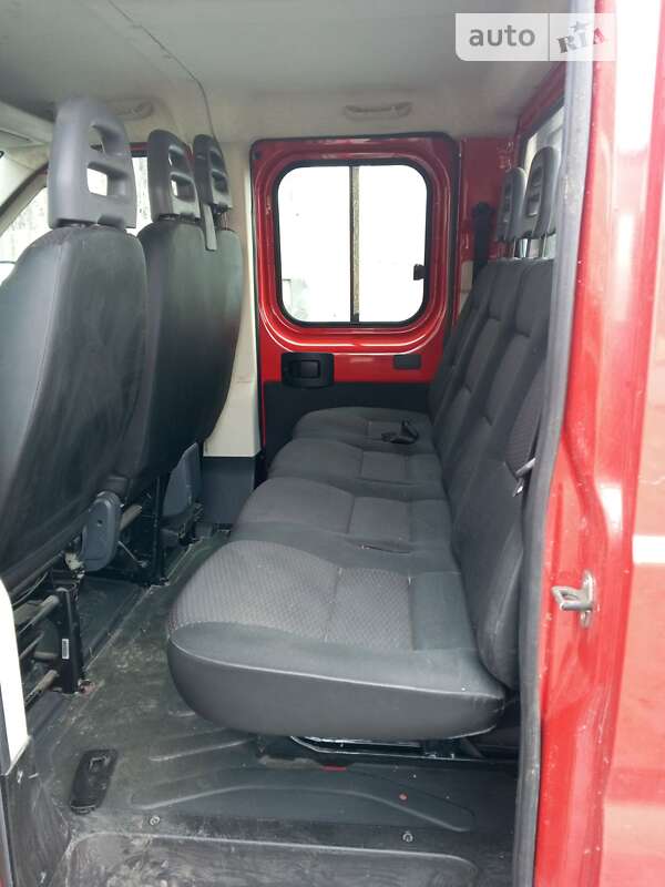 Вантажопасажирський фургон Peugeot Boxer 2020 в Тячеві