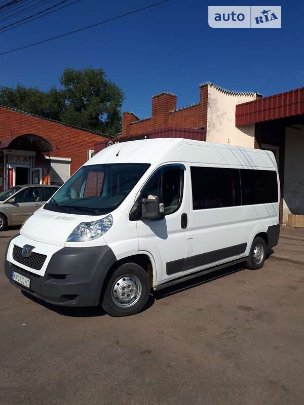 Мікроавтобус Peugeot Boxer 2007 в Ізюмі