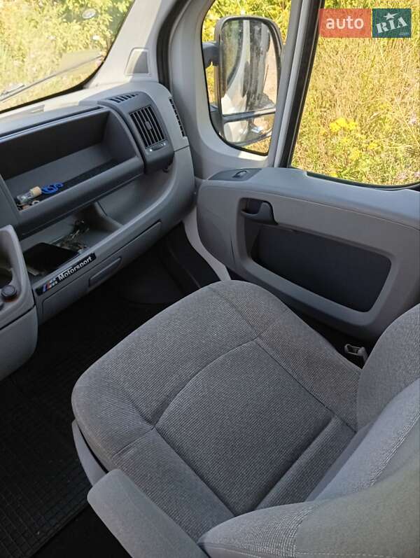 Мікроавтобус Peugeot Boxer 2007 в Івано-Франківську