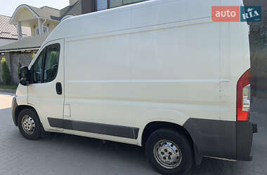 Грузопассажирский фургон Peugeot Boxer 2012 в Киеве