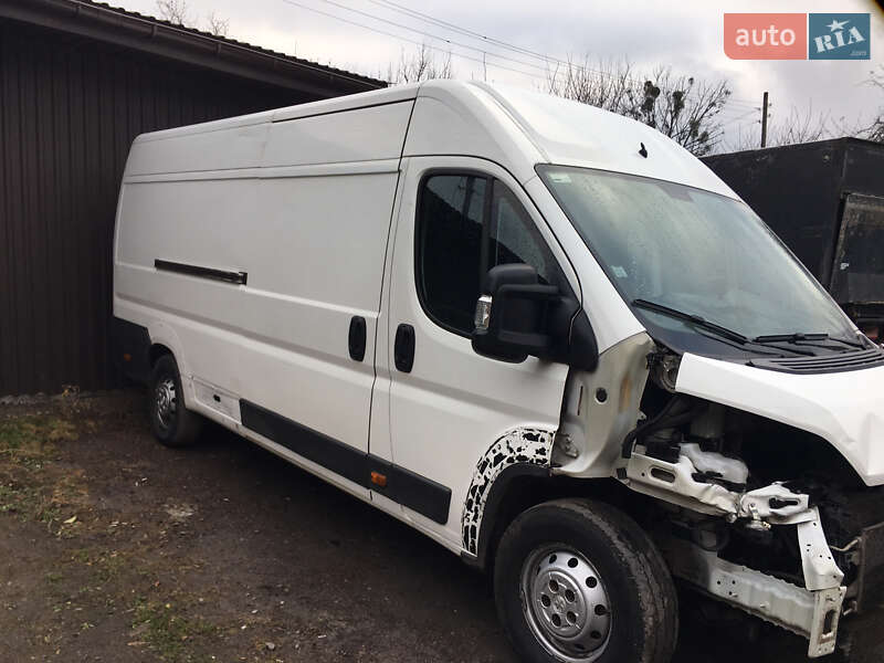 Грузовой фургон Peugeot Boxer 2016 в Дубно