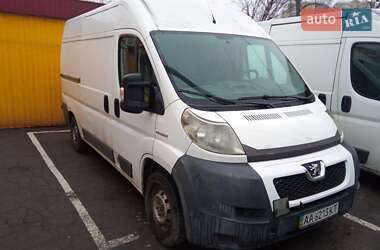 Вантажний фургон Peugeot Boxer 2008 в Києві