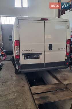 Вантажний фургон Peugeot Boxer 2013 в Самборі