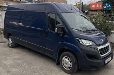 Вантажний фургон Peugeot Boxer 2018 в Харкові