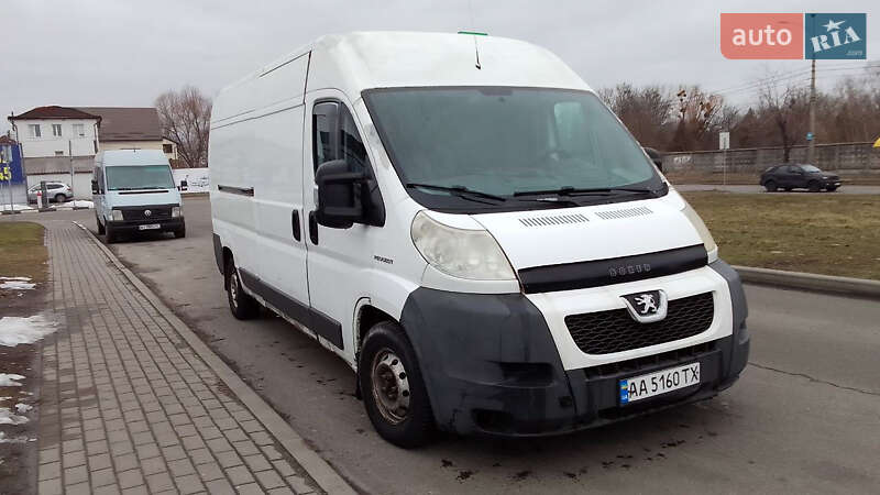 Грузовой фургон Peugeot Boxer 2006 в Киеве