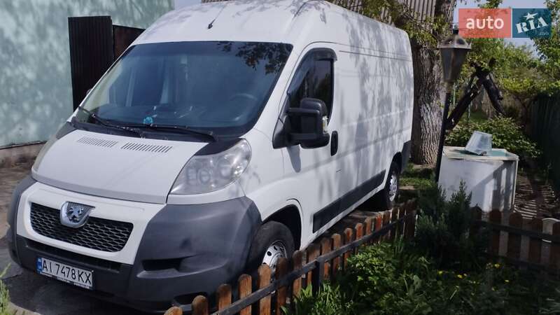 Вантажний фургон Peugeot Boxer 2011 в 