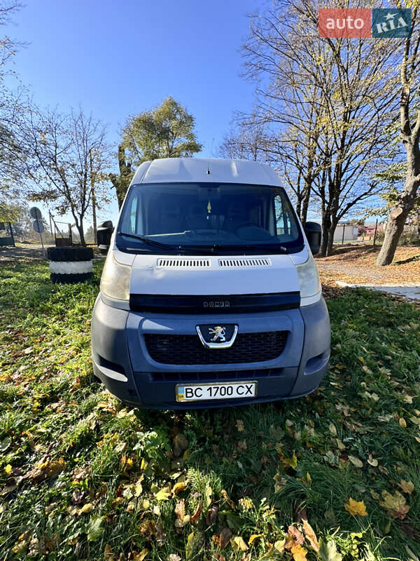 Вантажопасажирський фургон Peugeot Boxer 2008 в Рава-Руській