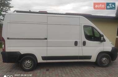 Грузовой фургон Peugeot Boxer 2012 в 