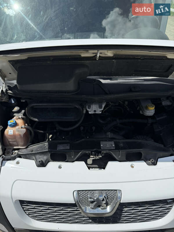 Борт Peugeot Boxer 2012 в Гайвороні