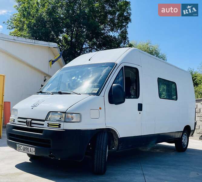 Микроавтобус Peugeot Boxer 1999 в Ровно