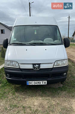 Вантажний фургон Peugeot Boxer 2005 в Яворові