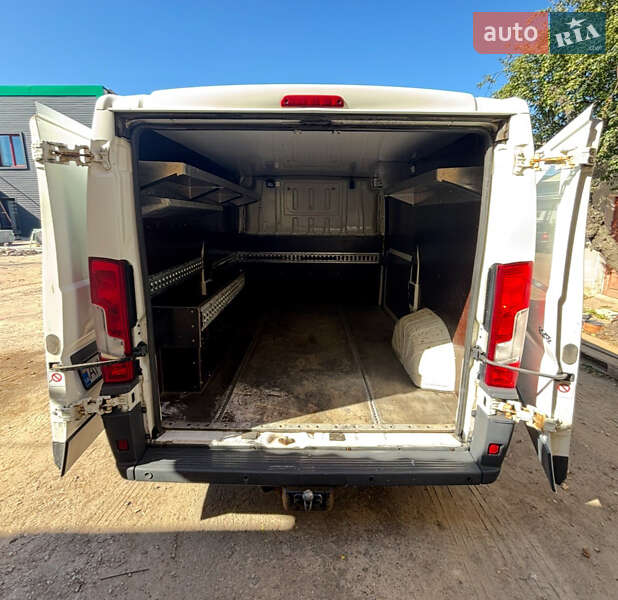 Грузовой фургон Peugeot Boxer 2014 в Житомире фото 5 Грузовой фургон Peugeot Boxer 2014 в Житомире